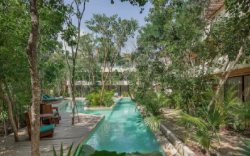 Condo with green areas, heated pool, coffee shop, business center, gym and yoga in Aldea Zama.