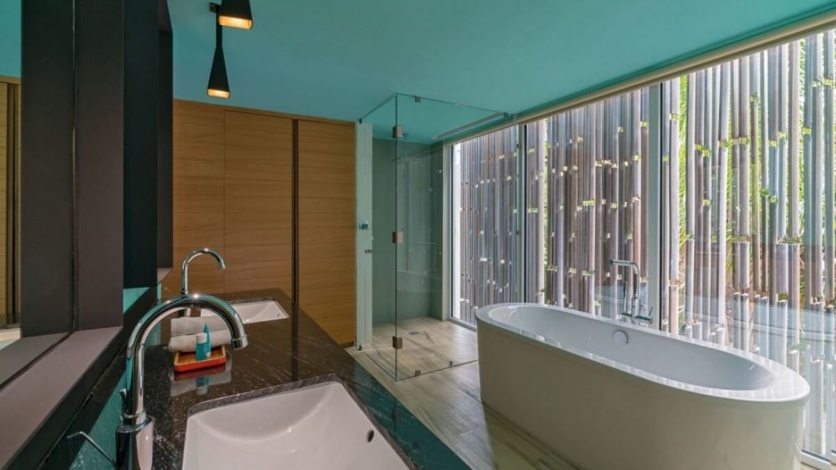 Penthouse with exclusive pool for adults on the rooftop, family pool on the ground floor, gym, co-working, spa, in pre-construction for sale