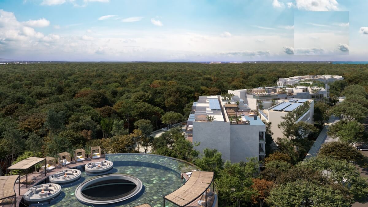 Eco-friendly penthouse, pool with multiple outdoor areas, green views, bicycle path to the beach and Hotel Zone, on Avenida Coba, for sale