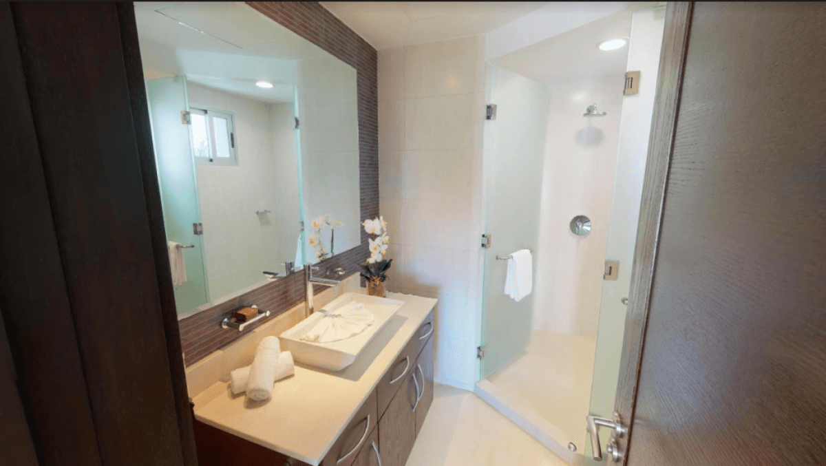 Condo con rooftop com&uacute;n y amenidades, en venta, Centro Playa del Carmen