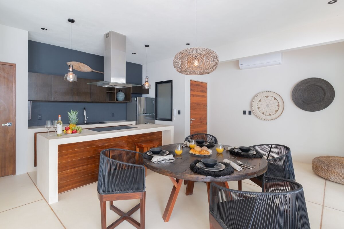 Spacious apartment with private pool and amenities for sale in Aldea Zam&aacute;.