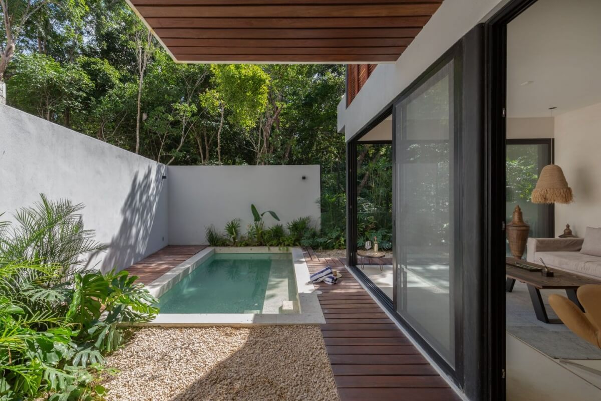 Spacious apartment with private pool and amenities for sale in Aldea Zam&aacute;.