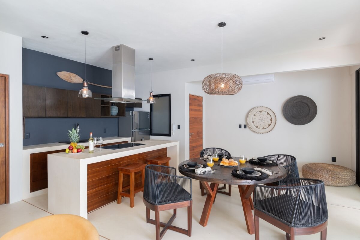 Spacious apartment with private pool and amenities for sale in Aldea Zam&aacute;.