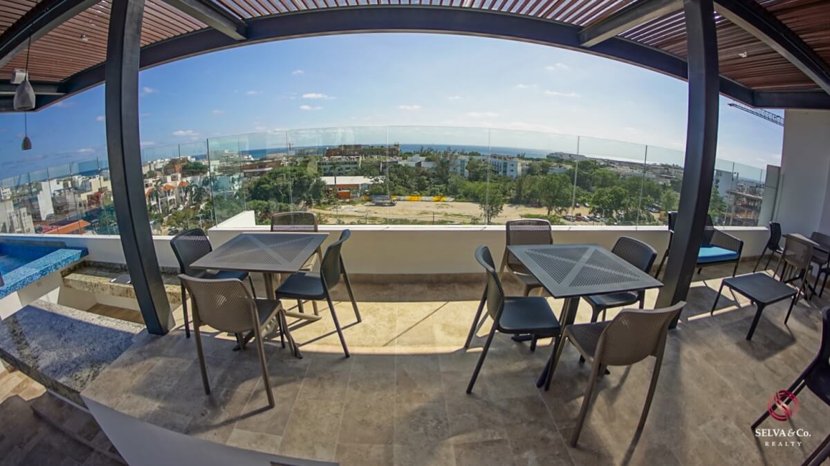 Apartment 240 meters from the beach, steps from Fifth Avenue, hotel amenities, pre-construction, sale Playa del Carmen.