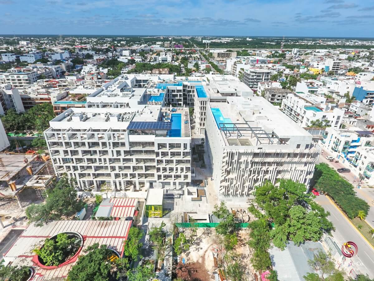 Apartment 240 meters from the beach, steps from Fifth Avenue, hotel amenities, pre-construction, sale Playa del Carmen.