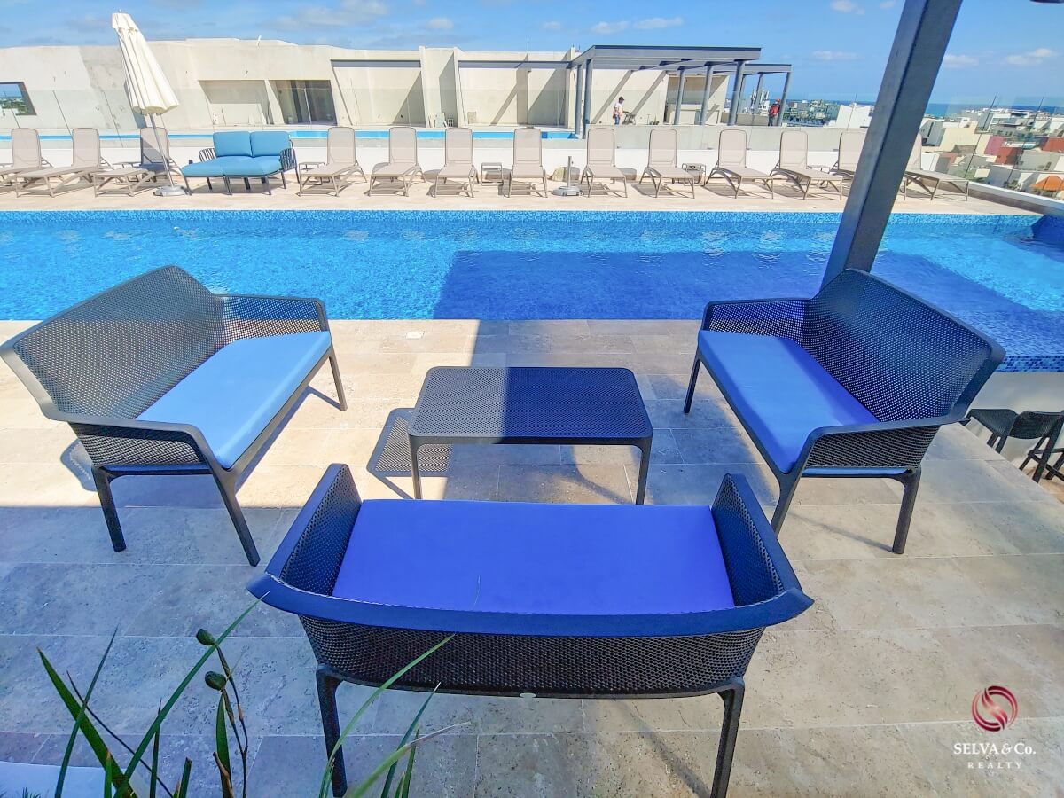 Apartment 240 meters from the beach, steps from Fifth Avenue, hotel amenities, pre-construction, sale Playa del Carmen.