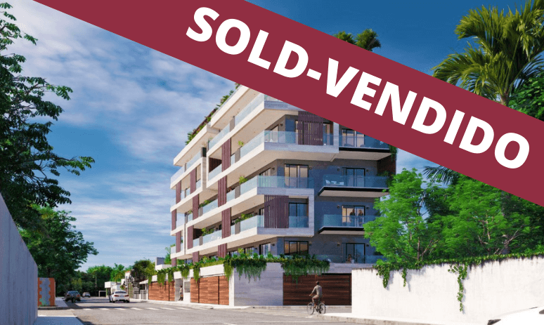 Ocean view condo common rooftop close to the sea boardwalk, for sale, downtown, Cozumel