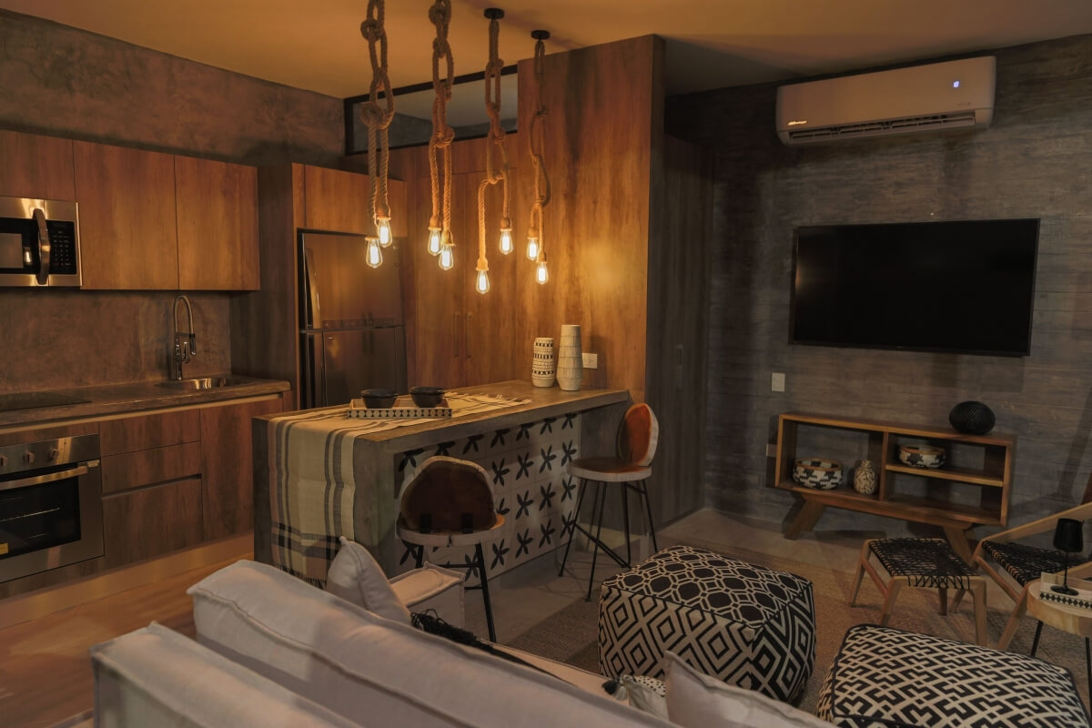 Condo with lock off system, art walk, Boho commercial area,5 star hotel amenities and services, in Tulum, sale.