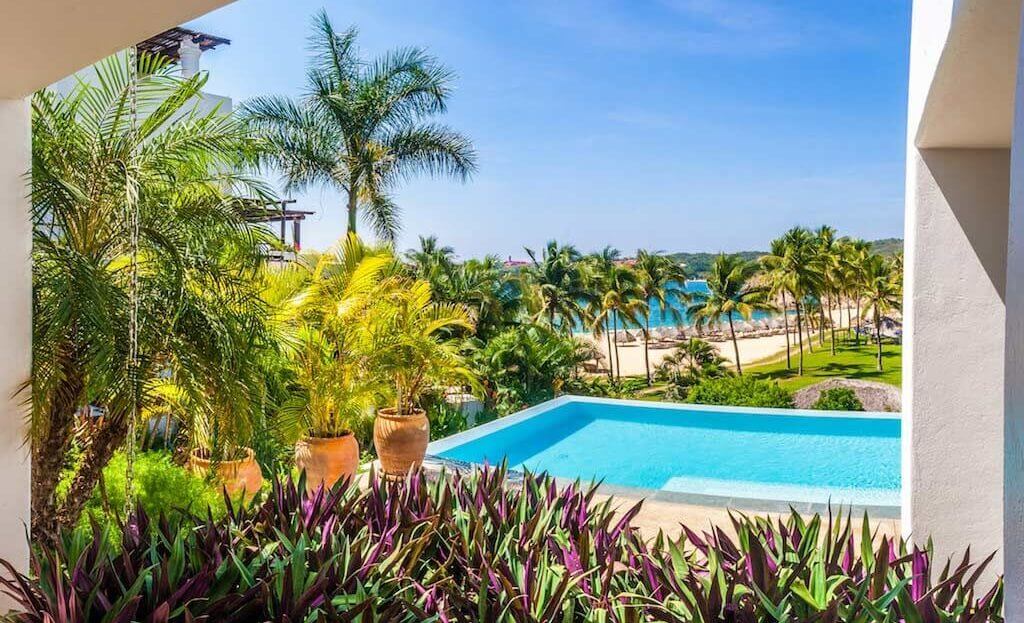 Villa with pool, ocean view, eco-friendly, furnished, for sale Huatulco.