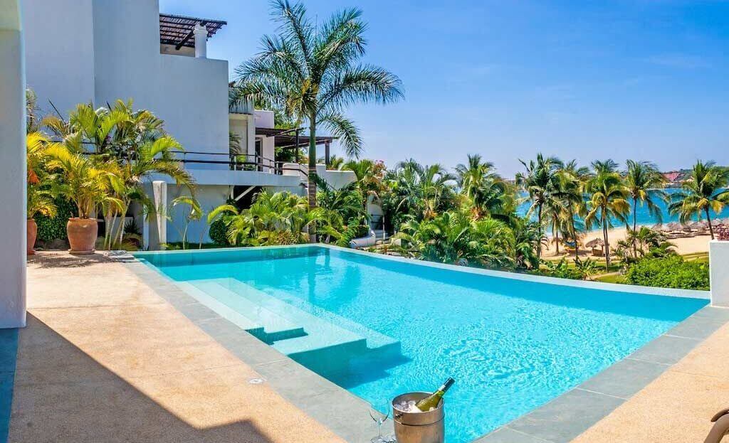 Villa with pool, ocean view, eco-friendly, furnished, for sale Huatulco.