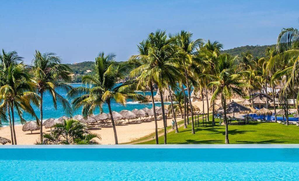 Villa with pool, ocean view, eco-friendly, furnished, for sale Huatulco.