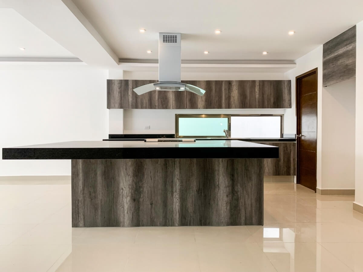 House with Private Pool, For Sale, Residencial Rio, Huayac&aacute;n, Canc&uacute;n