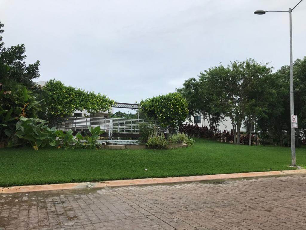 House with Private Pool, For Sale, Residencial Rio, Huayac&aacute;n, Canc&uacute;n