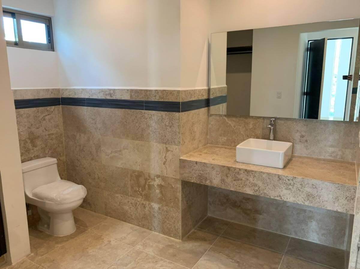 Casa amueblada y equipada, en comunidad cerrada, venta, Arbolada, Canc&uacute;n