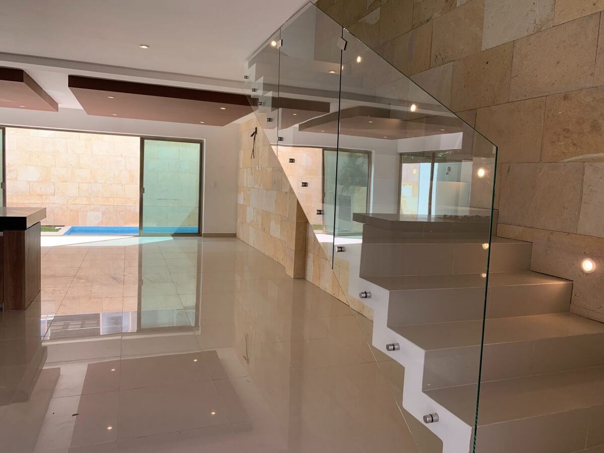 Casa amueblada y equipada, en comunidad cerrada, venta, Arbolada, Canc&uacute;n