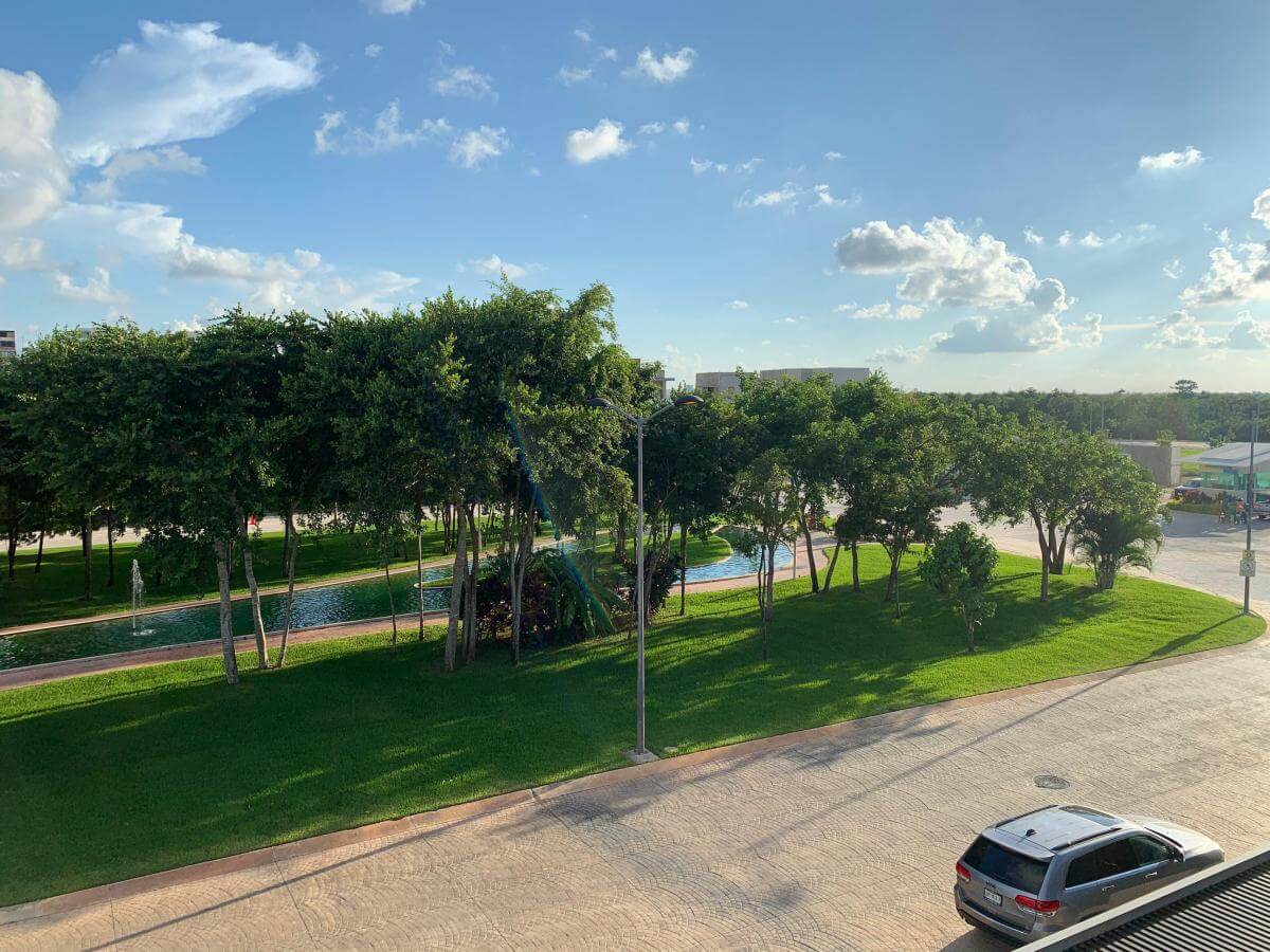 Casa amueblada y equipada, en comunidad cerrada, venta, Arbolada, Canc&uacute;n