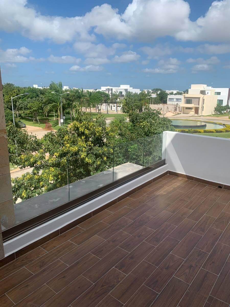 Casa amueblada y equipada, en comunidad cerrada, venta, Arbolada, Canc&uacute;n