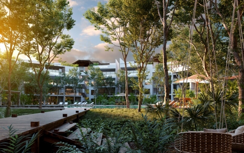 Condo with lock off system, green building, solar panels, with luxury common areas, Concierge, Jacuzzi, gym, 10 minutes from the beach