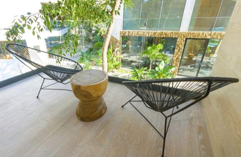 Condo with iconic pool, gym, concierge, terrace, restaurant, furnished, immediate delivery for sale The Panoramic, Tulum.