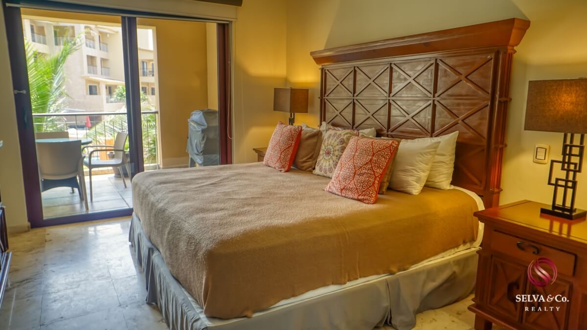 Apartment in Playacar, with 4 pools, playground for children, Pet zone, gym, clubhouse, restaurant, terrace bar, concierge and more, for sal