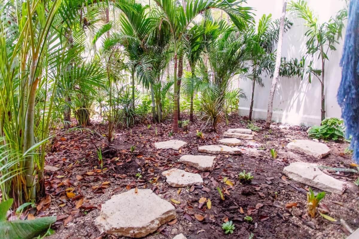 Condo with garden, pool, spa, stargazing, yoga, coworking, gym in gated community with outstanding amenities, pre-construction for sale Tulu