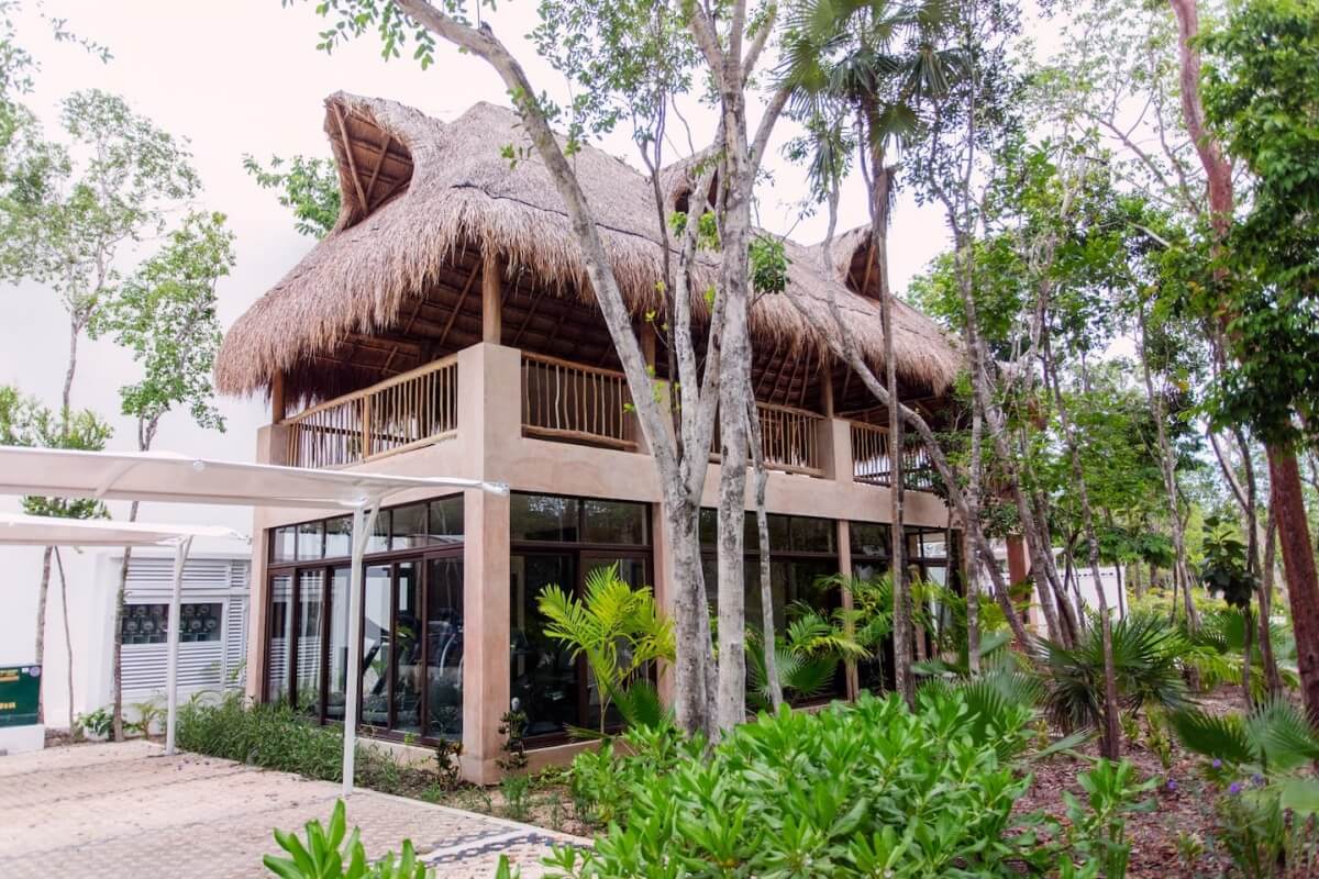 Condo with garden, pool, spa, stargazing, yoga, coworking, gym in gated community with outstanding amenities, pre-construction for sale Tulu