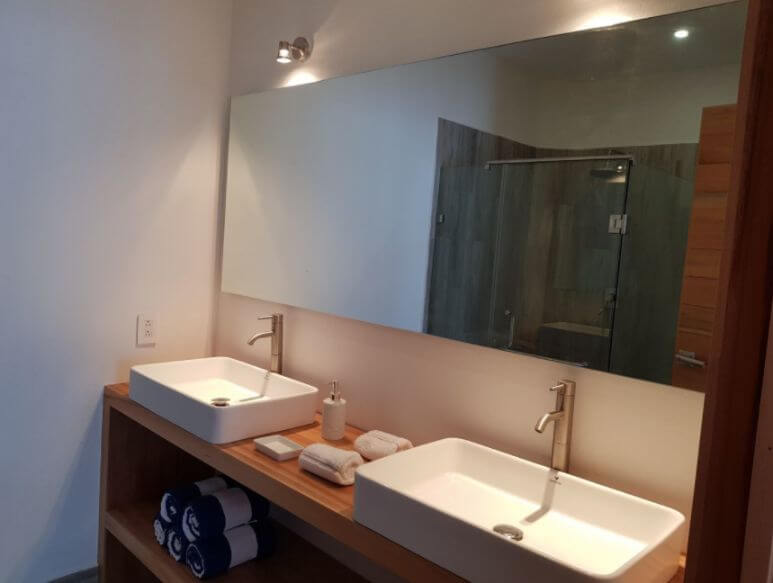 Double-height loft for sale in Chahue Beach, Huatulco.