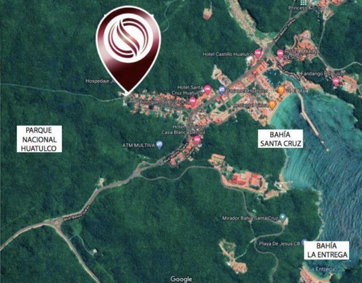 Double-height loft for sale in Chahue Beach, Huatulco.