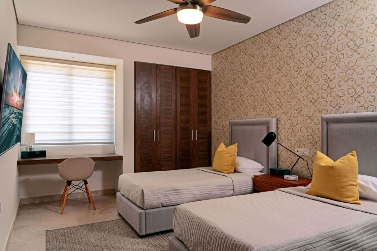 Condo with terrace and study for sale in Lagos del Sol, Canc&uacute;n