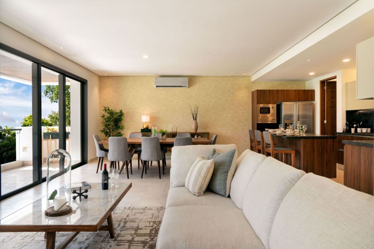 Condo with terrace and study for sale in Lagos del Sol, Canc&uacute;n