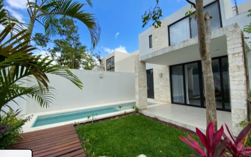 House in private community with clubhouse, children&amp;#39;s playground, pool with swimming lane, paddle tennis court, 7,000 m2 of green areas