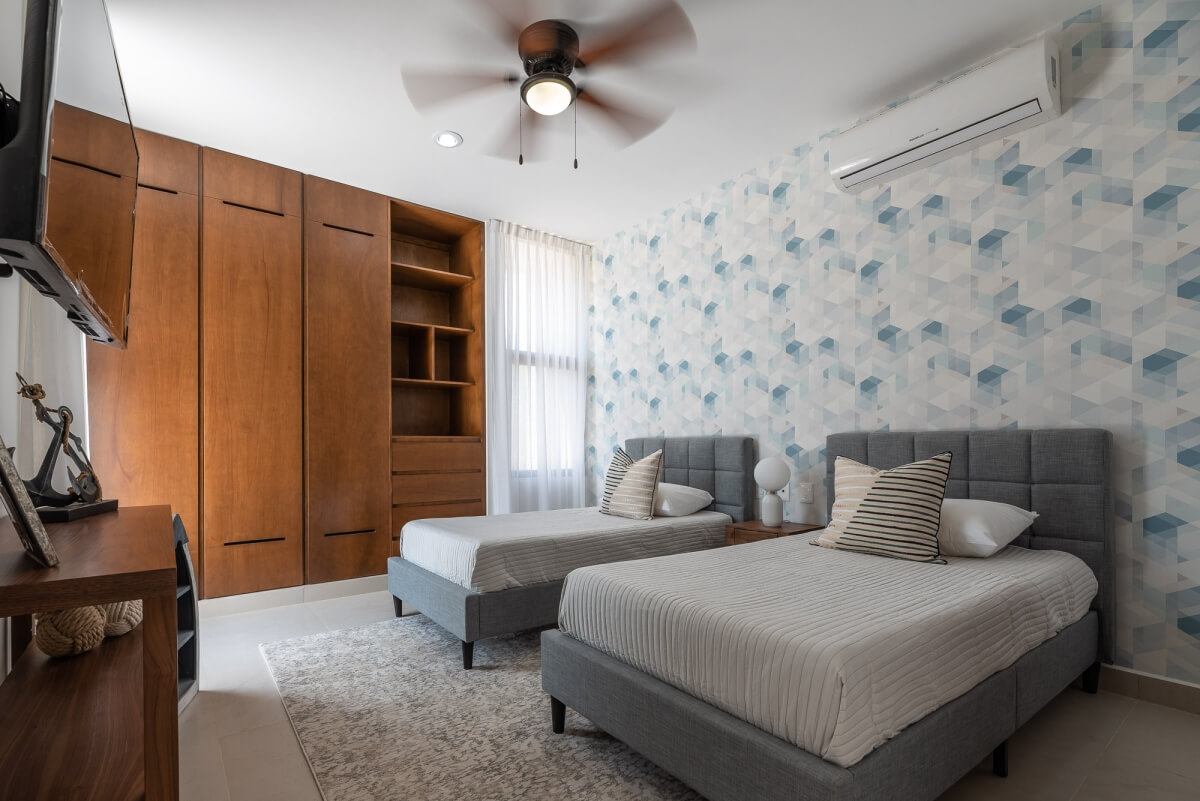 House with garden, terrace and clubhouse with amenities, for sale, Mayakoba, Playa del Carmen.