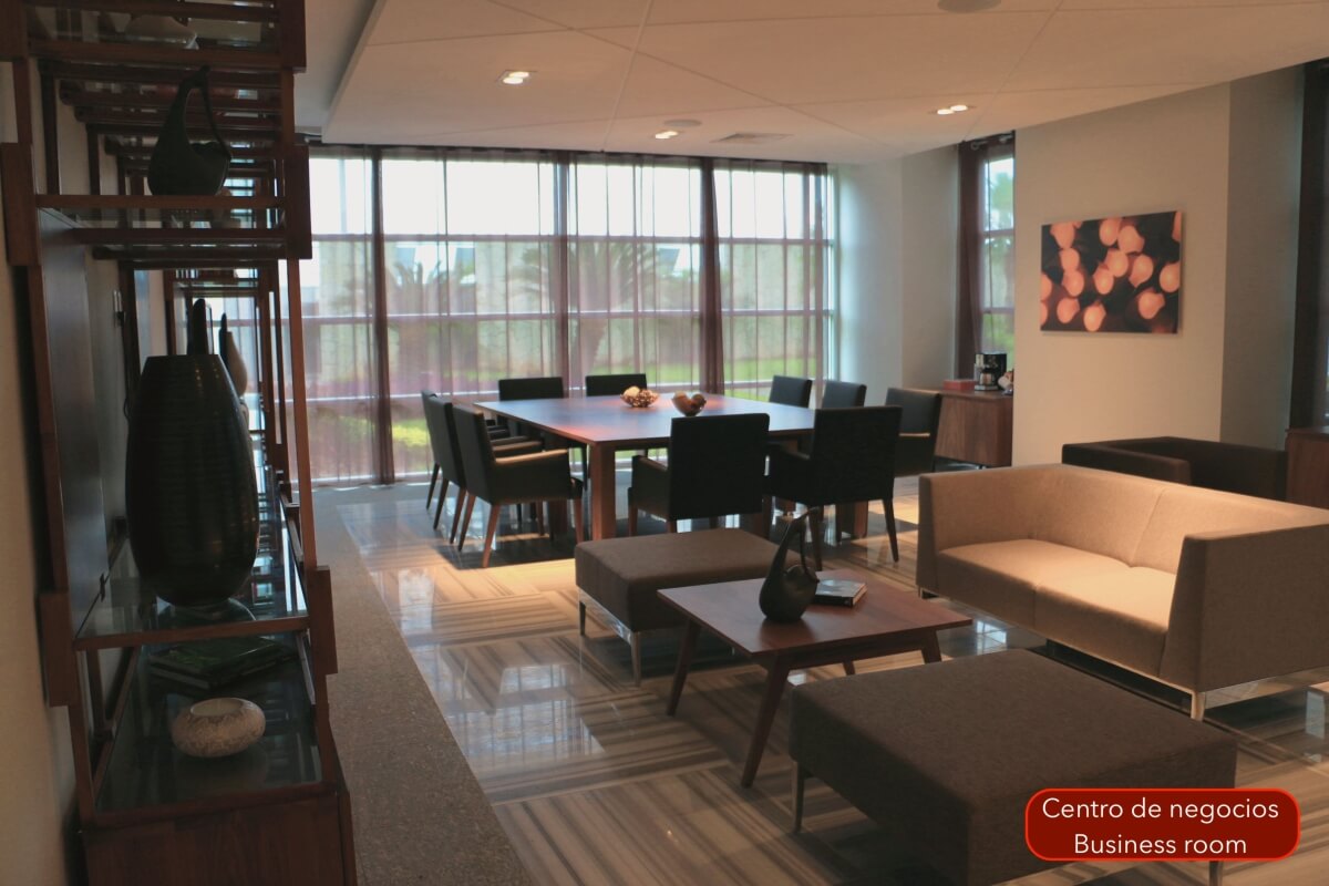 3 bedroom apartment with Gym, Pool and Jacuzzi for sale, Hotel Las Americas, Cancun.