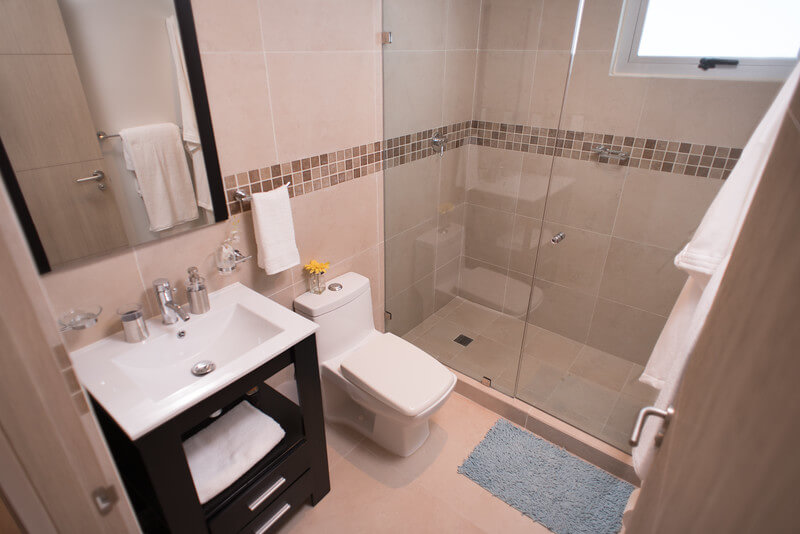 3 bedroom apartment with Gym, Pool and Jacuzzi for sale, Hotel Las Americas, Cancun.