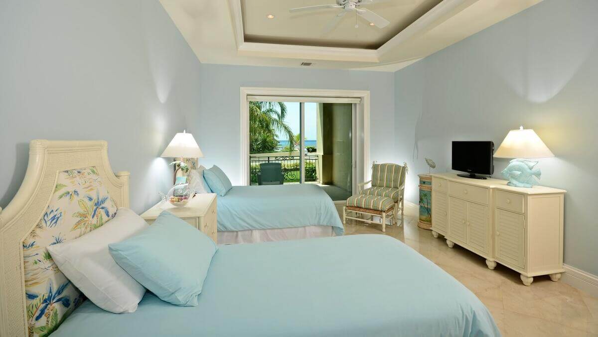 Condo with ocean view rooftop and pool, pre-construction for sale Cozumel