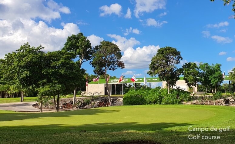 343 sqm residential land with pool in a gated community, Tulum.