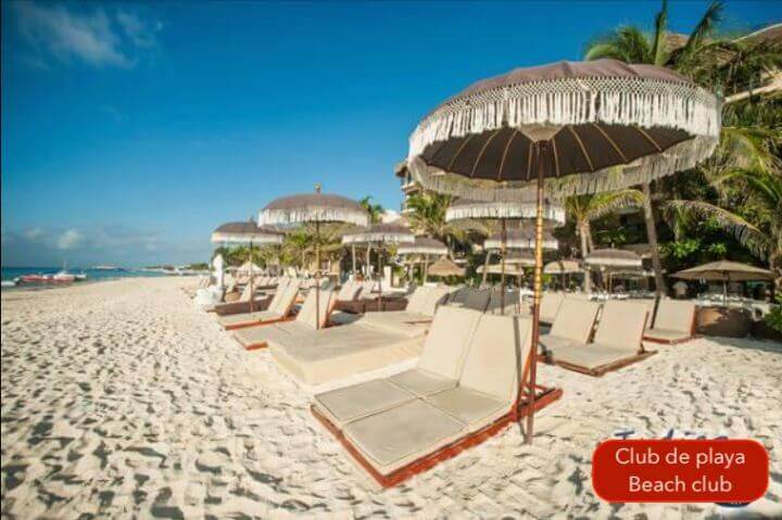 Condo in a beachfront community, with hotel amenities Playa del Carmen.