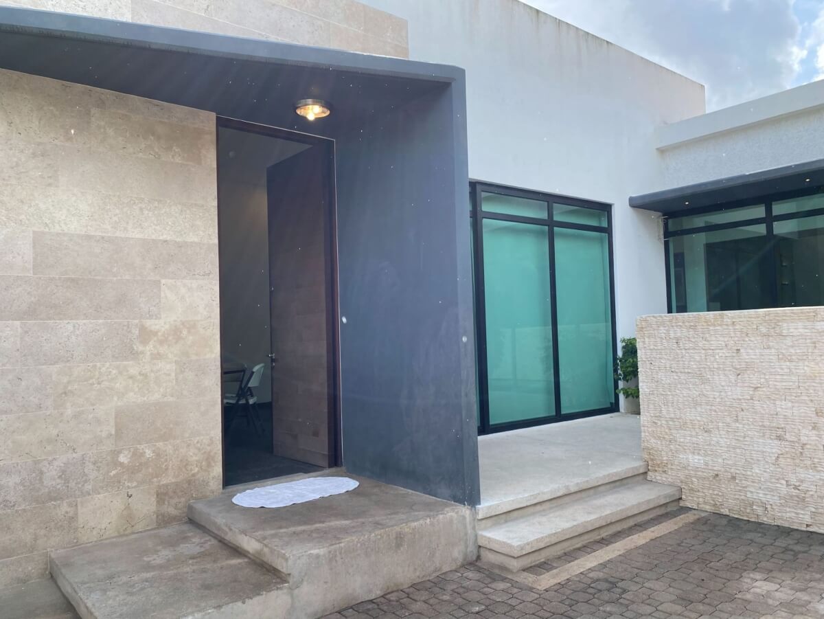 House with study, garden, and covered parking, for sale, Urba, Cozumel