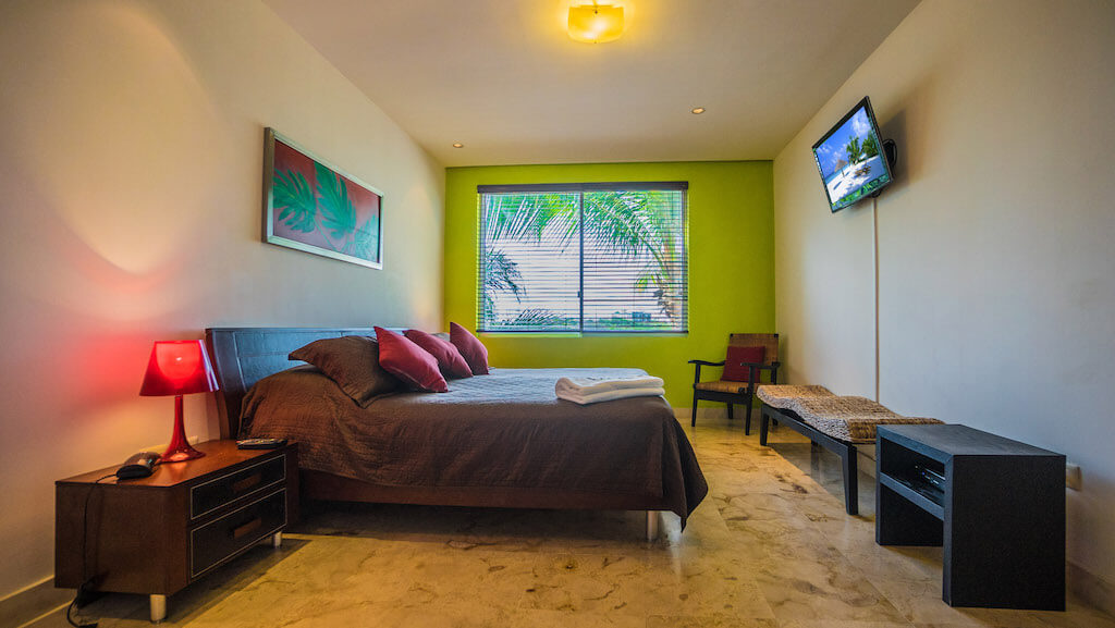 Condo con look off, y plunge pool, cine, venta, Centro, Playa del Carmen.