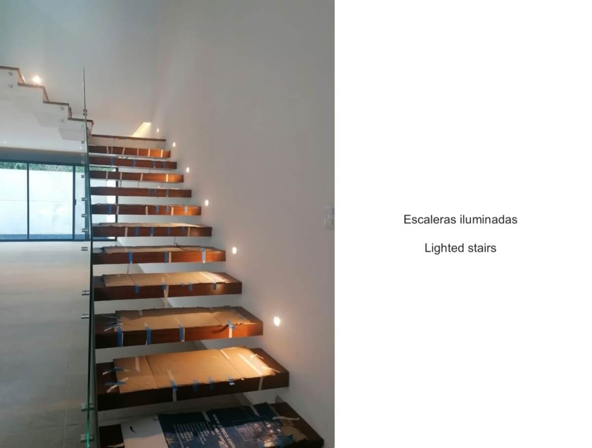 Casa con alberca privada, doble altura, piso de m&aacute;rmol, en residencial Rio, en venta Cancun