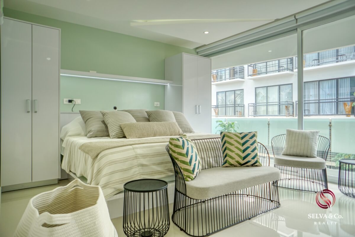 Studio with pool and wet bar for sale, 5th Avenue, Playa del Carmen