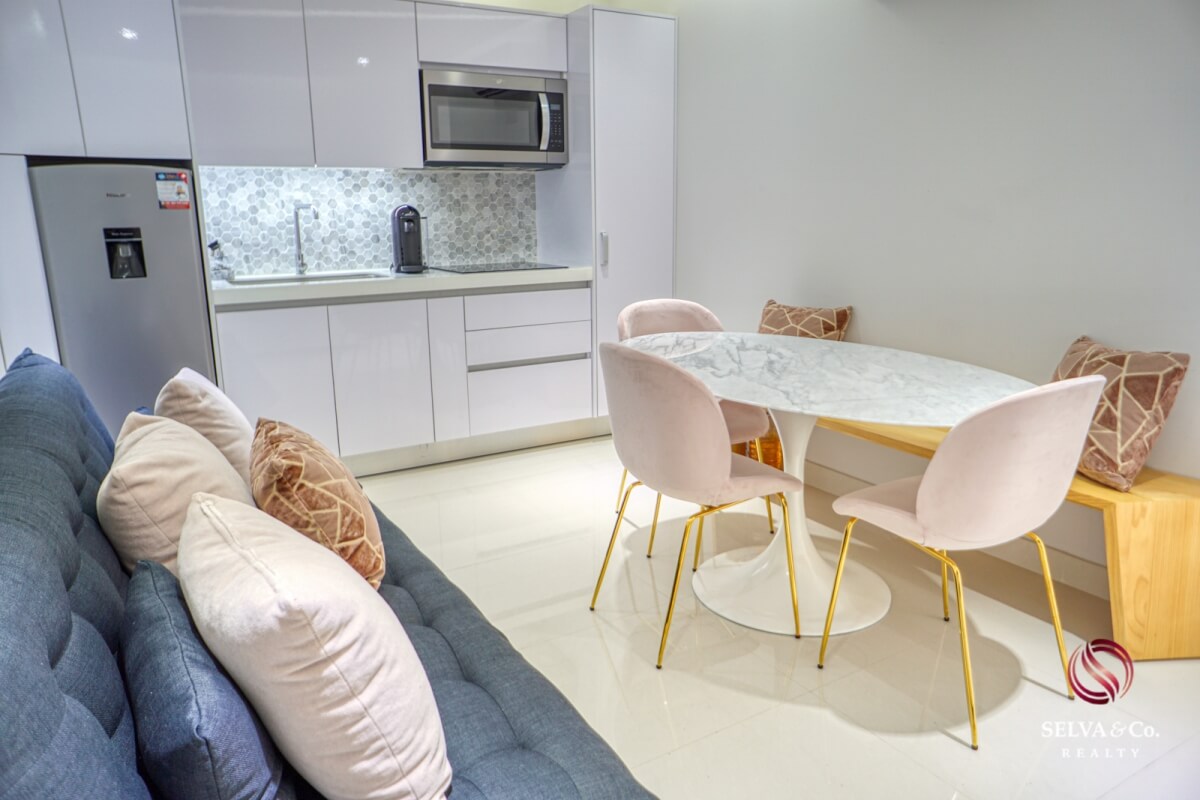 Studio with pool and wet bar for sale, 5th Avenue, Playa del Carmen