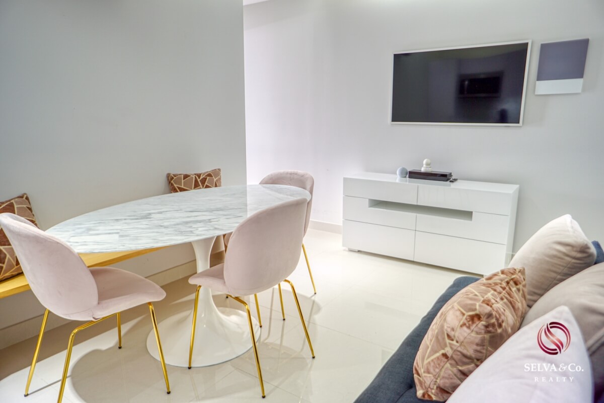 Studio with pool and wet bar for sale, 5th Avenue, Playa del Carmen