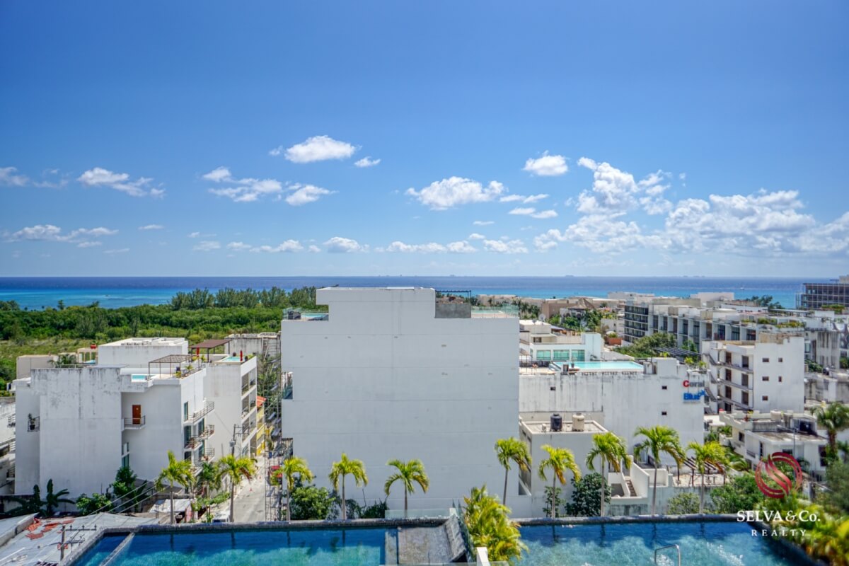 Studio with pool and wet bar for sale, 5th Avenue, Playa del Carmen