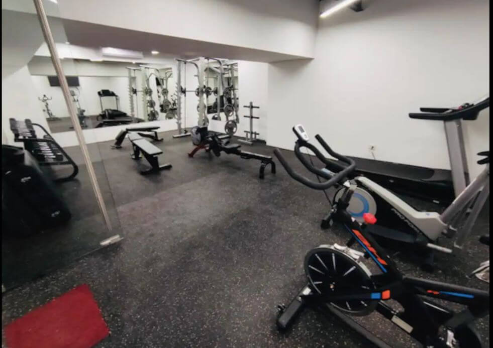 Studio with pool and wet bar for sale, 5th Avenue, Playa del Carmen