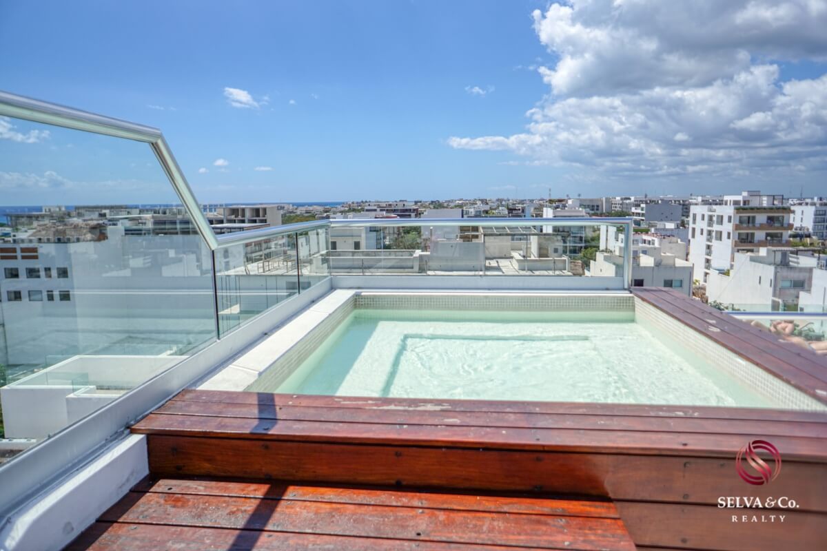 Studio with pool and wet bar for sale, 5th Avenue, Playa del Carmen