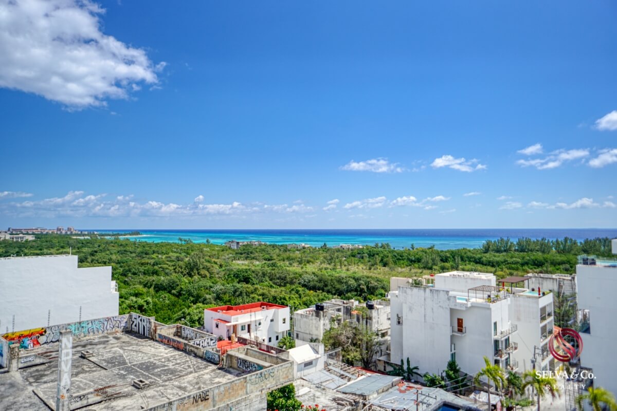 Studio with pool and wet bar for sale, 5th Avenue, Playa del Carmen