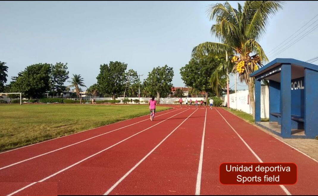 House with spacious backyard, excellent potential, for sale, Centro, Cozumel