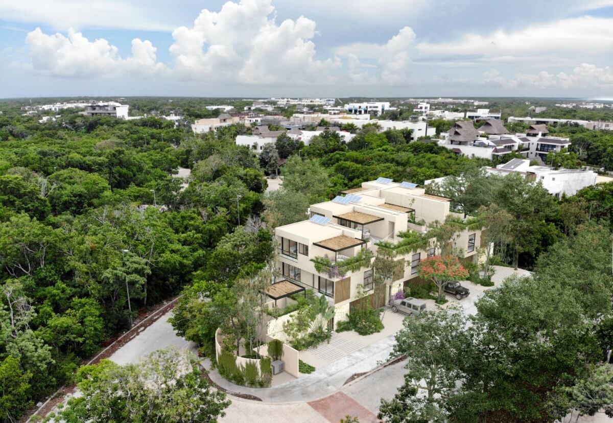 Luxury Villa in Tulum Country Club with private pool and Golf club, for sale, Tulum