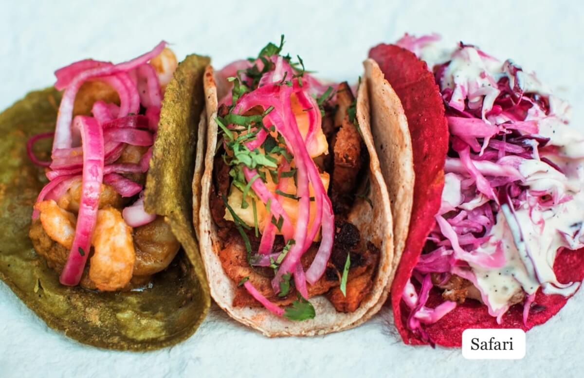 Casa con alberca privada, roof garden , ventanas de pared completa con vistas verdes, concierge, chofer, gimnasio, alberca 958m2